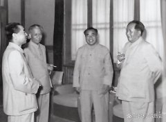 kaiyun官方网站 1955年大授衔，十大元戎和十大大将的待遇，到底有何别离？